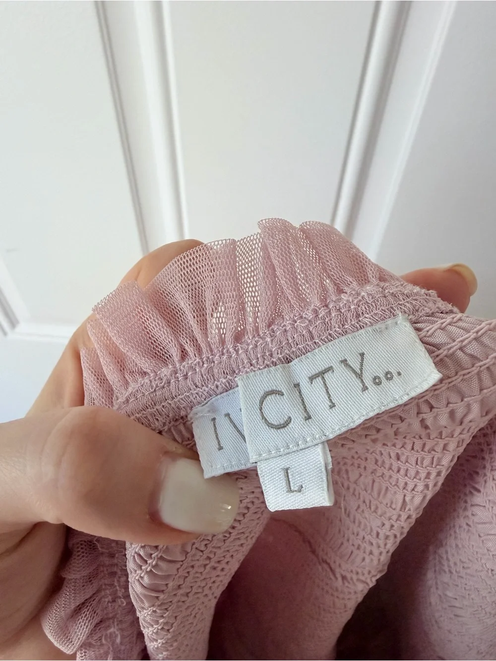 IVY CITY CO. CLOUD NINE SIZE L purple lilac tulle‎ midi